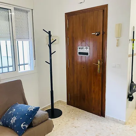 Apartamento Conil Centro Y Playa, Descanso Perfecto, Con Aire Acondicionado Y Wifi