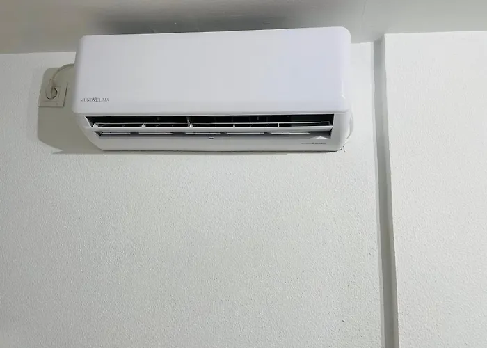 Conil Centro Y Playa, Descanso Perfecto, Con Aire Acondicionado Y Wifi *